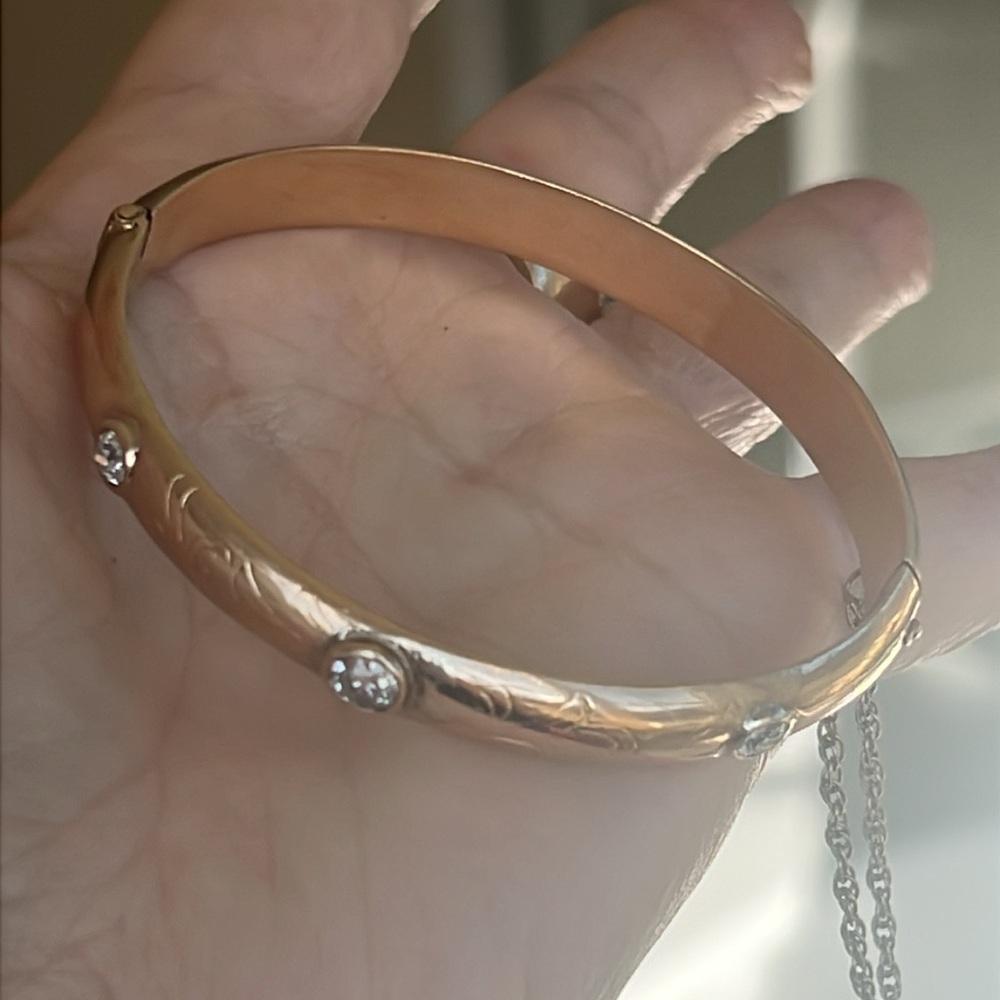 14 karat gold, and one carat diamond bracelet - Picture 7 of 17